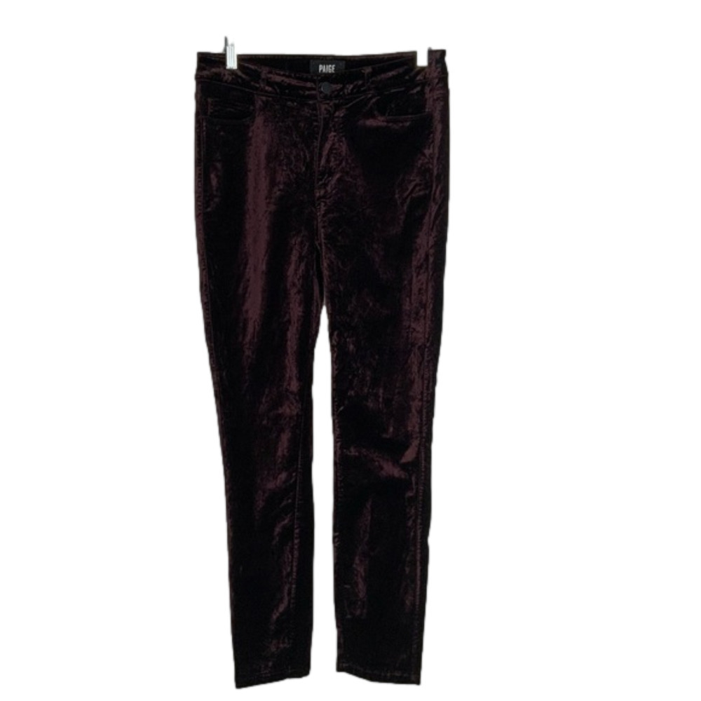 𝅺PAIGE burgundy velvet jeans.‎